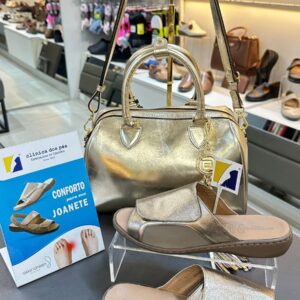 Chinelo Feminino Antistress Ajustável