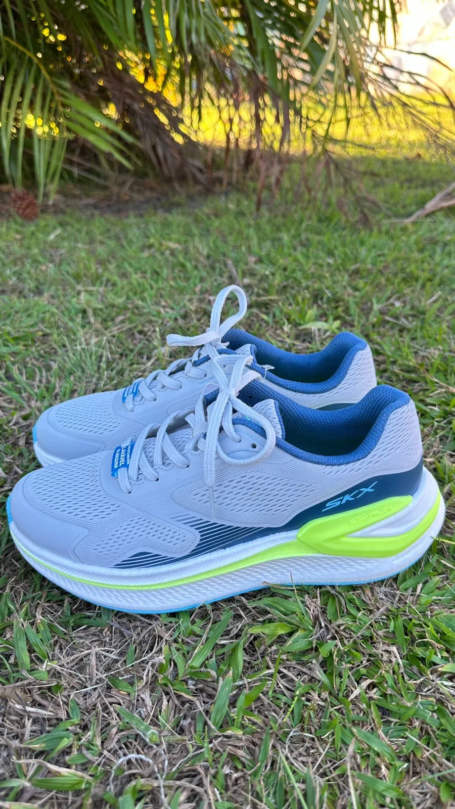 Tênis Feminino GO RUN Consistent Pro