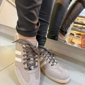 Sapatênis Feminino Casual em Couro Marina Mello